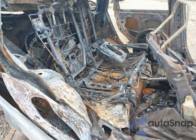 5J6RE3H4XBL018826: 42198205