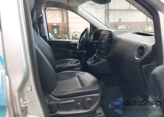 W1YV0CEY2L3687678: 42198224