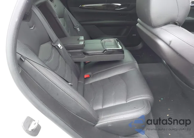 1G6KF5RS1JU144873: 42198352