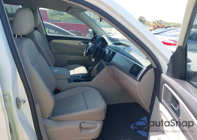 1V2CR2CA5JC520616: 42198409