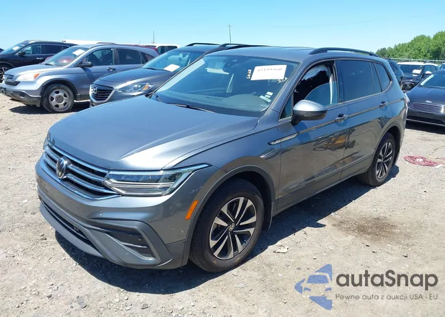 3VVRB7AX5RM142006: 42199560