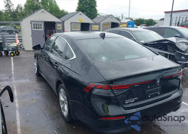 1HGCY1F28RA062436: 42199606