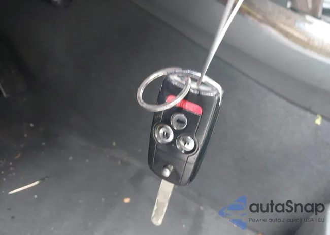 2HNYD2H20CH532853: 42199635