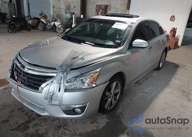 1N4AL3AP4DC221779: 42199734