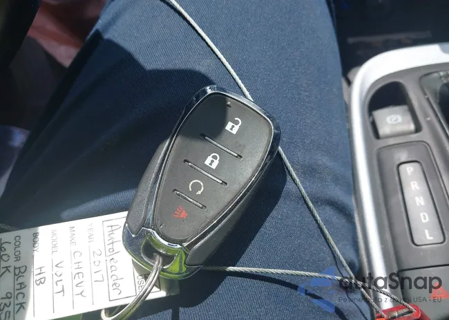 1G1RC6S55HU190935: 42199804