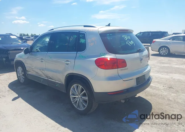 WVGAV7AX9CW536808: 42199825