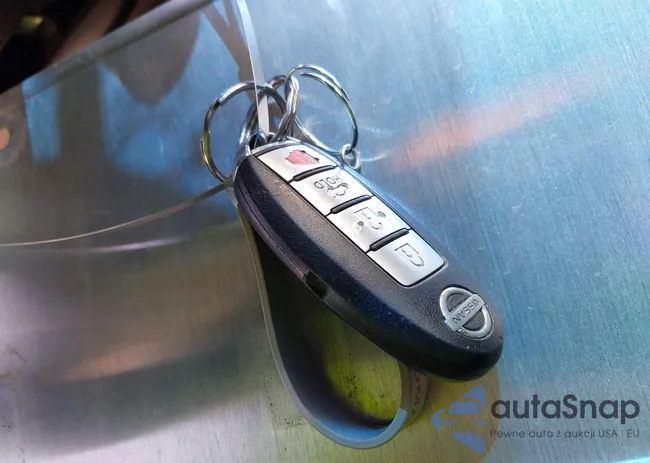 1N4AL21E19N542229: 42199831