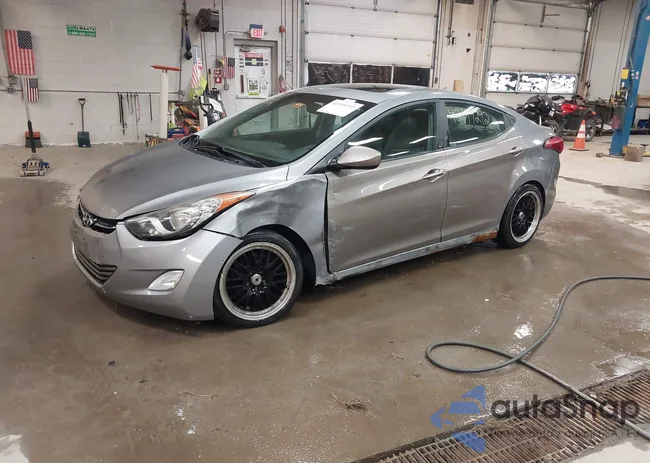 KMHDH4AE8CU216795: 42199292