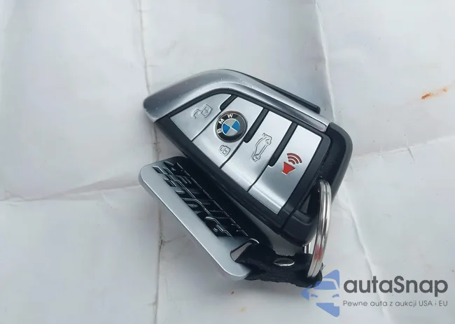 5UXCR6C01M9E66833: 42199295