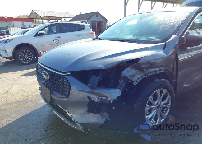 1FMCU0GN4PUB47097: 42200527