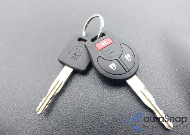 JN8AF5MR4DT202647: 42200661