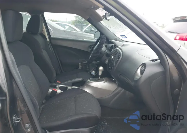 JN8AF5MR4DT202647: 42200661