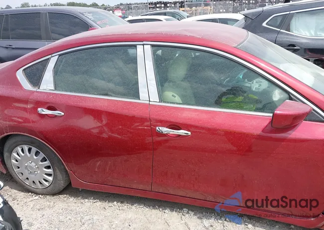 1N4AL3AP0FC150373: 42200731