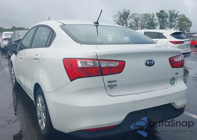 KNADM4A32G6660082: 42200749