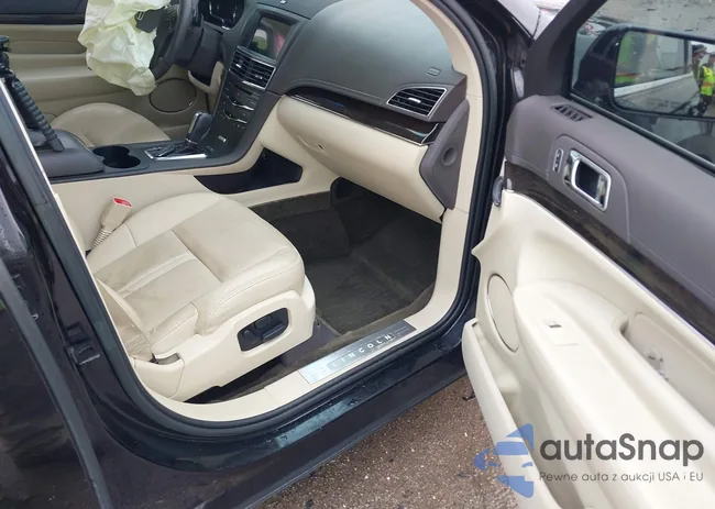 2LMHJ5AT9KBL00224: 42200810