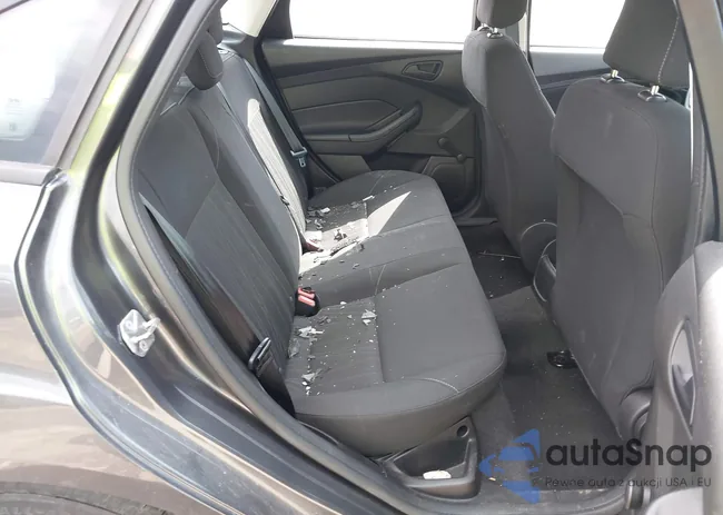 1FADP3E26GL374152: 42200878