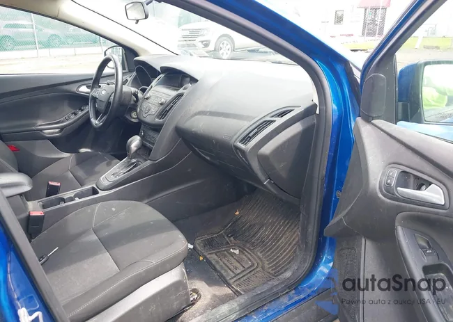 1FADP3K27JL310083: 42200896