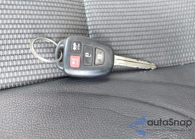 2T1BURHE7HC828341: 42200039