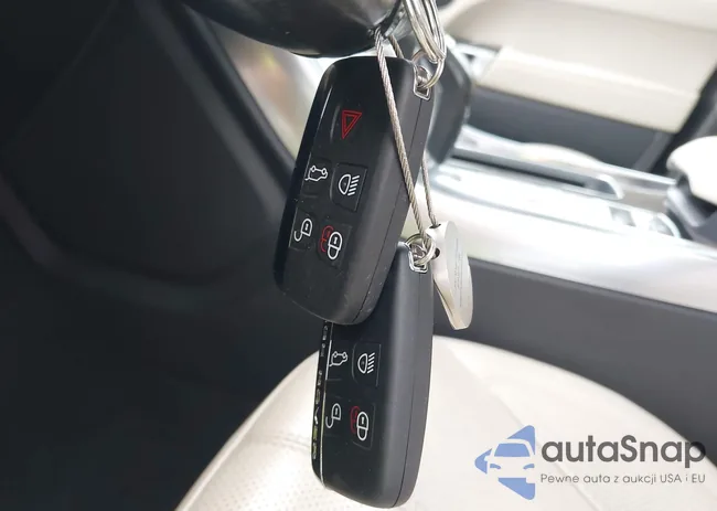 SALWR2VF2GA556803: 42200242