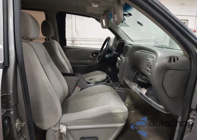 1GNDT13S472201577: 42200339