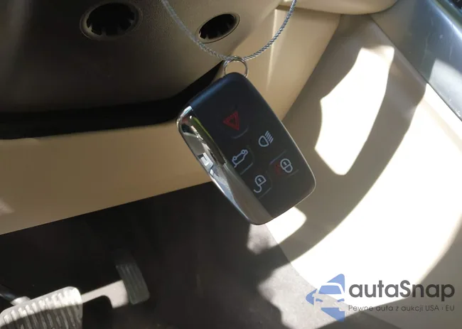 SALWR2EF5GA582800: 42201483