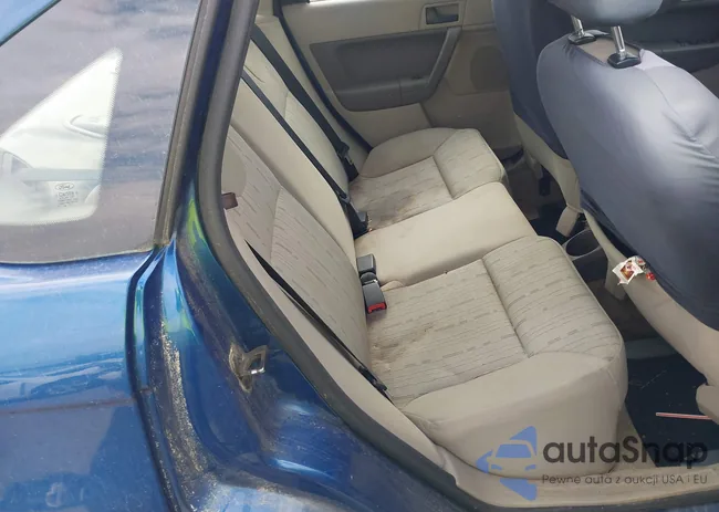 1FAHP35N18W122482: 42201501