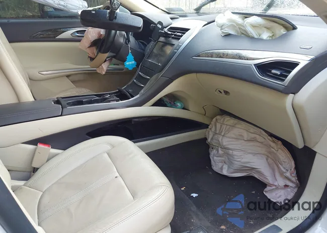 3LN6L2J99DR807158: 42201507