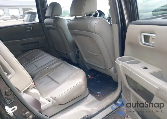 5FNYF4H68CB084429: 42201639