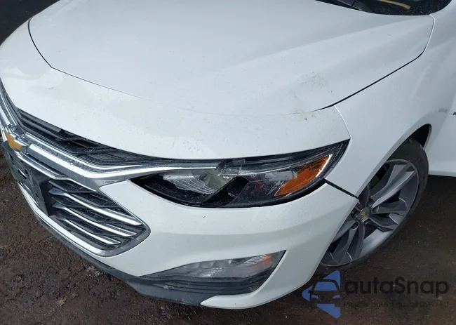 1G1ZD5ST8PF213682: 42201707