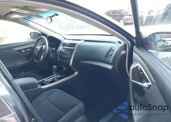 1N4AL3AP3DN463967: 42201715