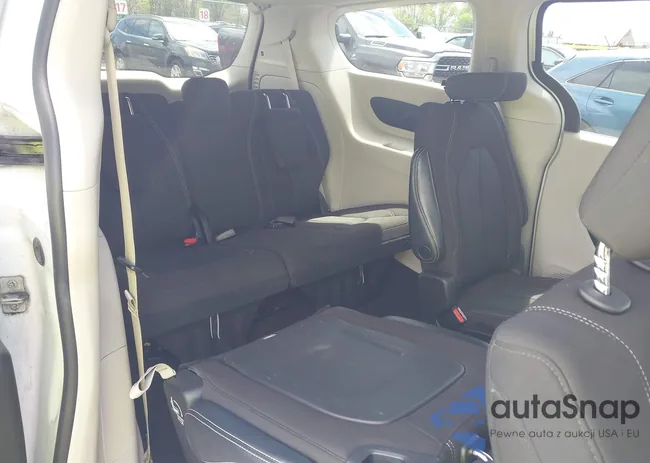 2C4RC1CGXNR227089: 42201741