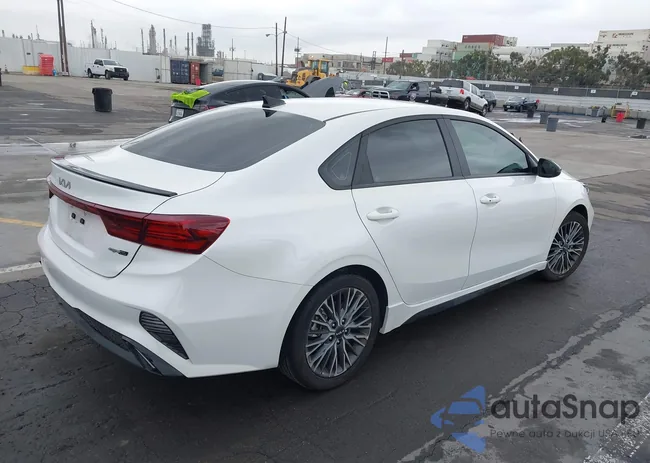 3KPF54AD3RE788927: 42201839