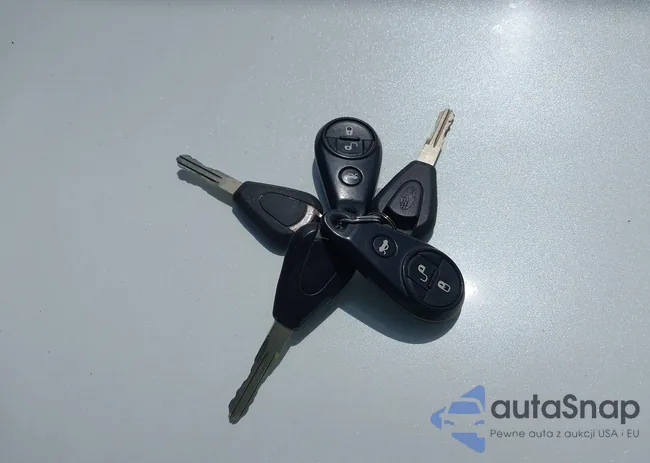 4S4BP67C966311077: 42201885