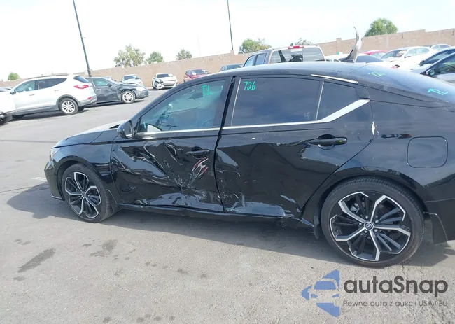 1N4BL4CV3PN379481: 42201904