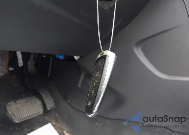 1FADP3N27DL361261: 42201057