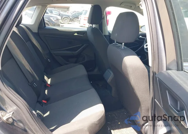 3VWC57BU0MM098146: 42201070