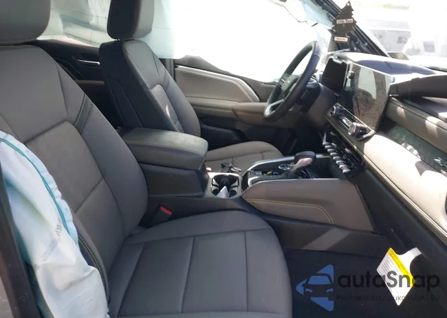 1GCPTFEK4R1287384: 42201247