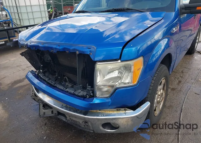 1FTMF1CWXAFD02223: 42201272