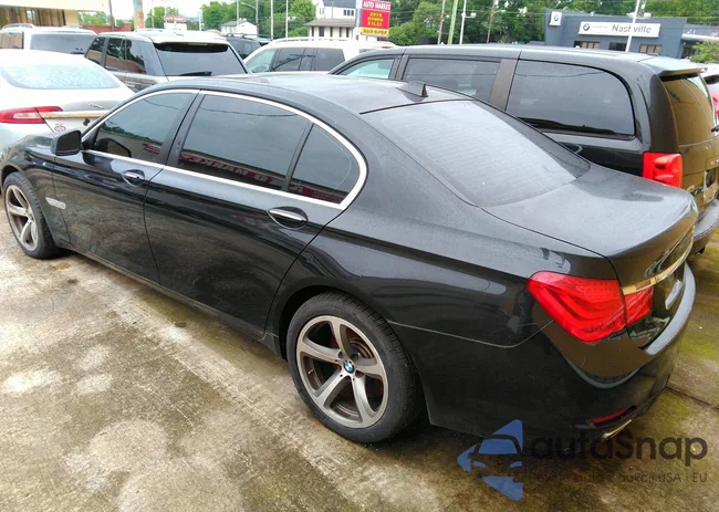 WBAKC8C58CC435970: 42201364