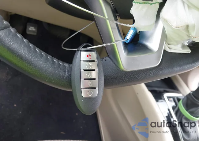 JN8AT2MT0LW043383: 42202423