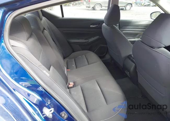 1N4BL4BV4KC236156: 42202558