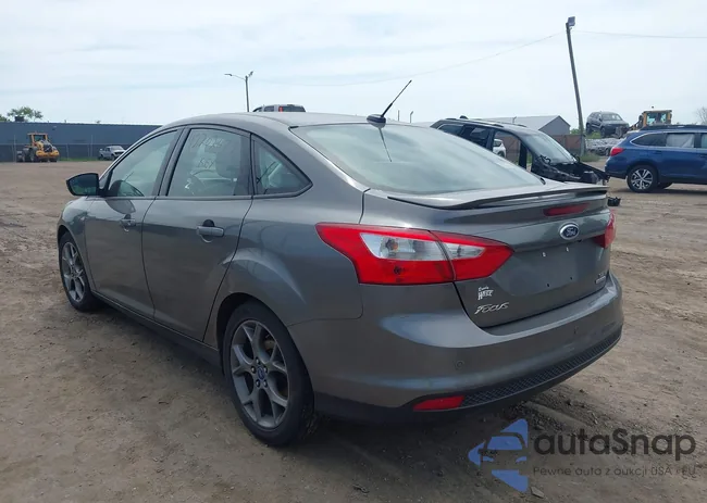 1FADP3F22DL256643: 42202673