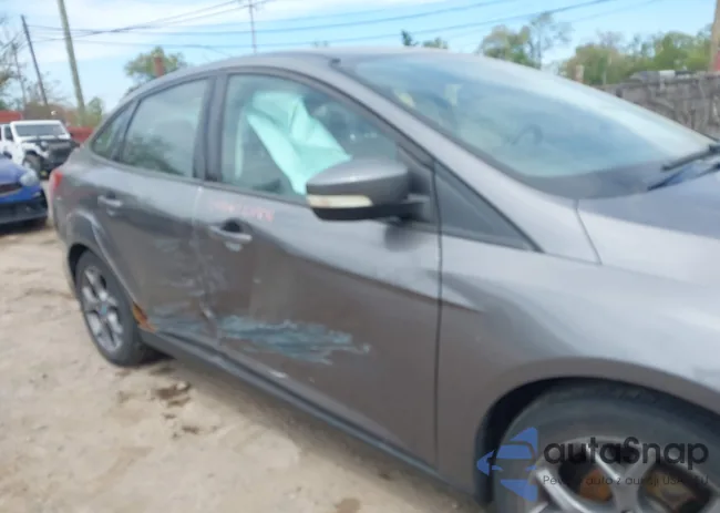 1FADP3F22DL256643: 42202673