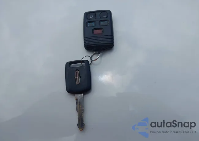 5LMFL27567LJ14424: 42202680