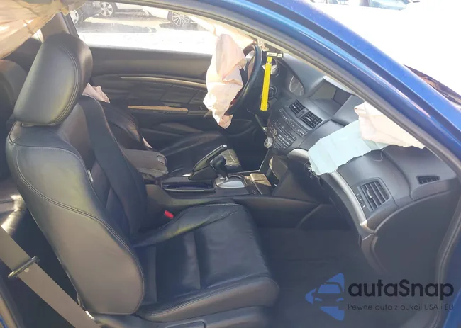 1HGCS22818A017077: 42202690