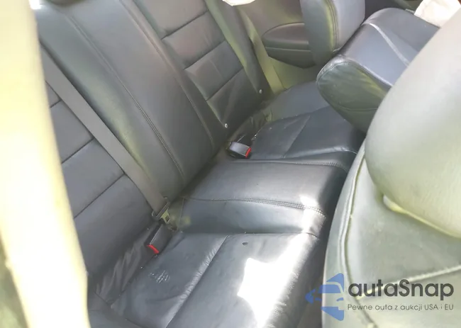 1HGCS22818A017077: 42202690