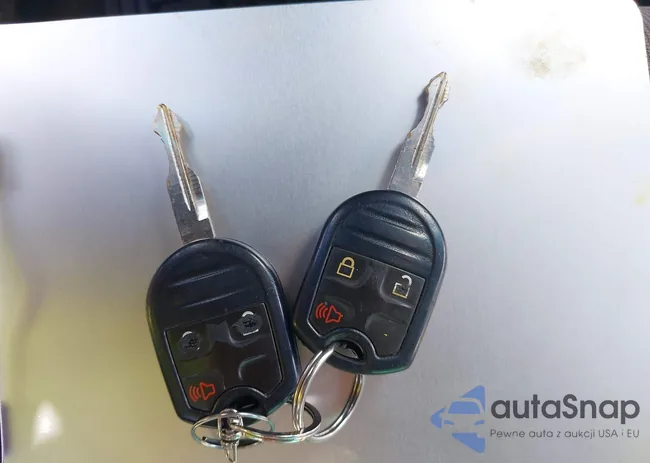 1FMHK8B84CGA66122: 42202696