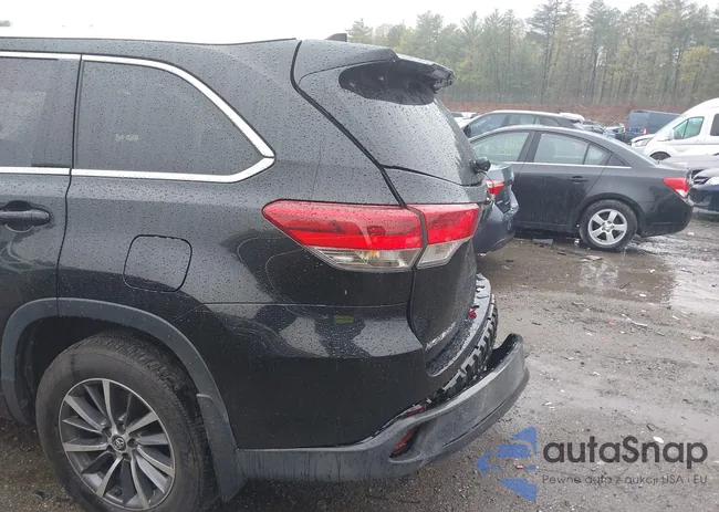 5TDJZRFH0JS887299: 42202813