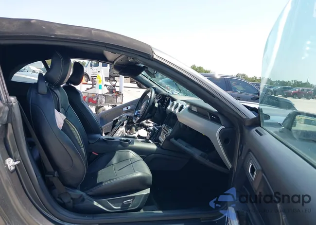 1FATP8UHXG5299412: 42202822