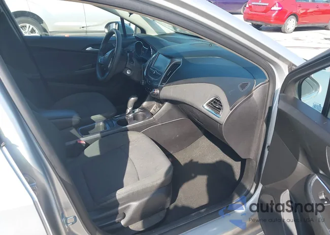 1G1BE5SM7H7188647: 42202880